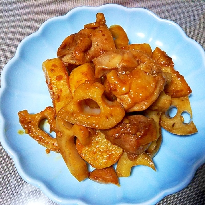 鶏肉とレンコンと長芋のにんにく醤油炒め++